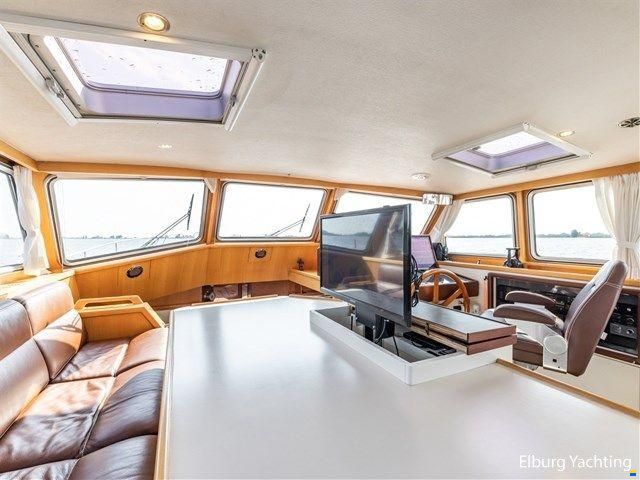 VDL Pilot 50 Vast Stuurhuis - France Pro