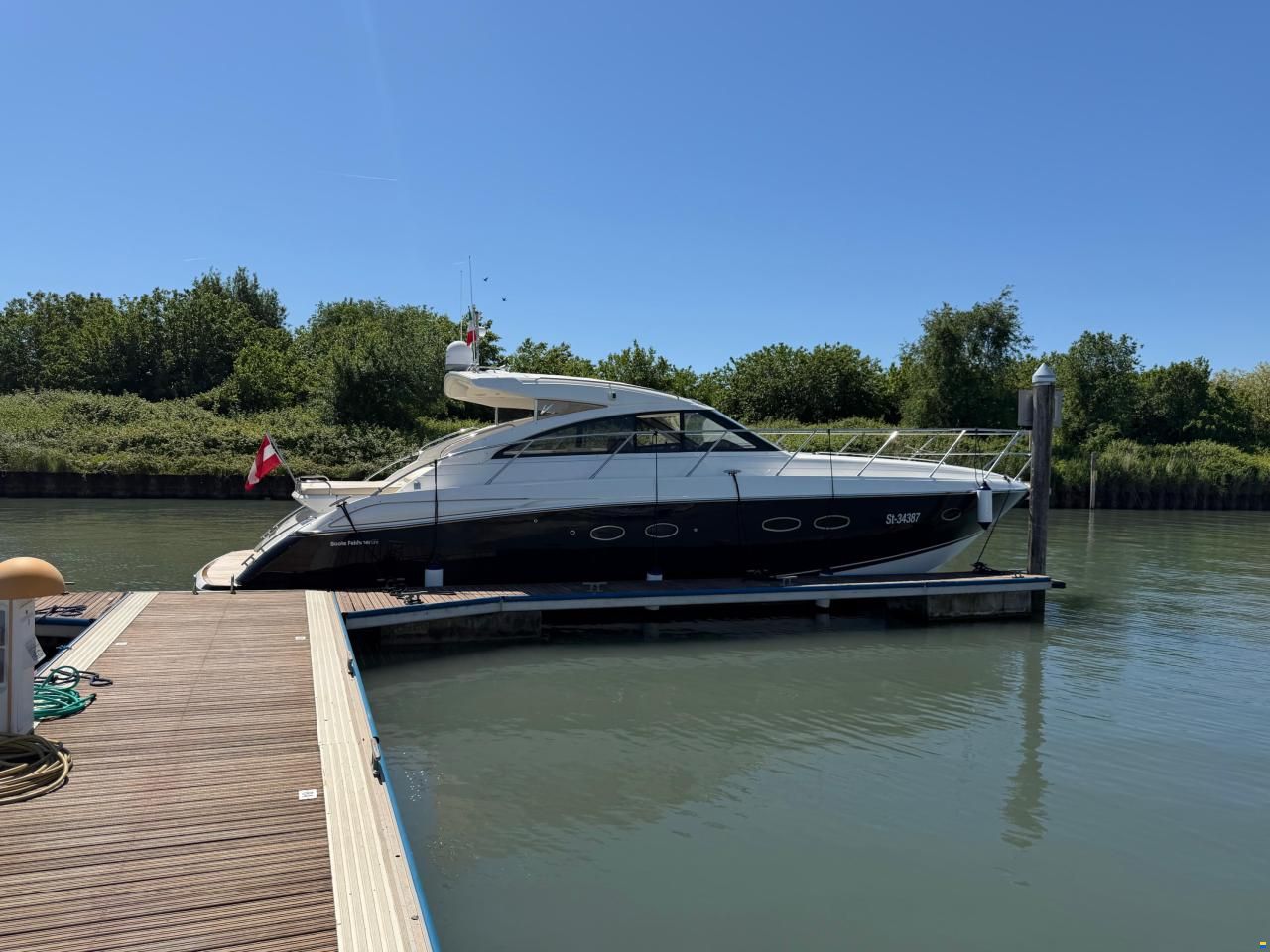 Princess V45
