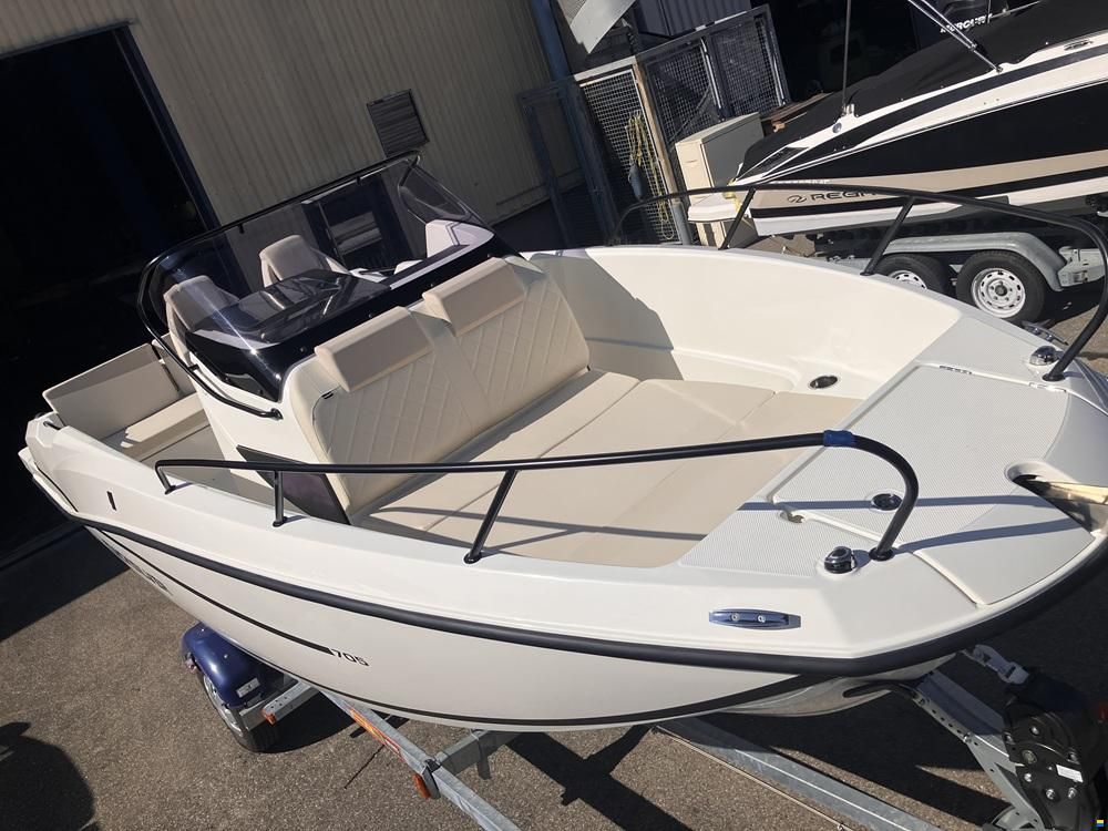Quicksilver 705 Open