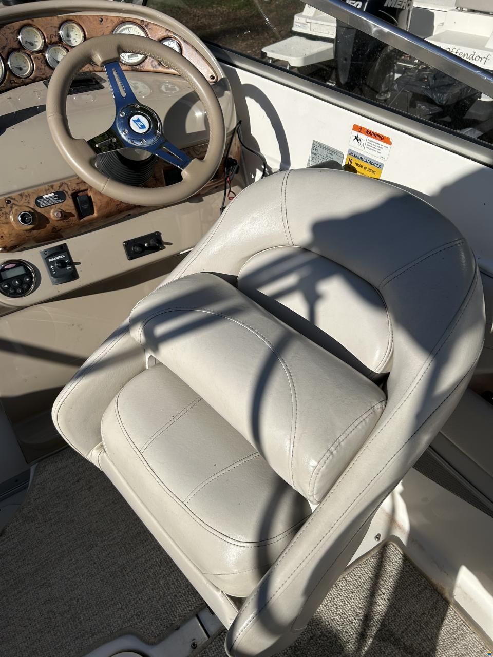 Larson Cabrio 220