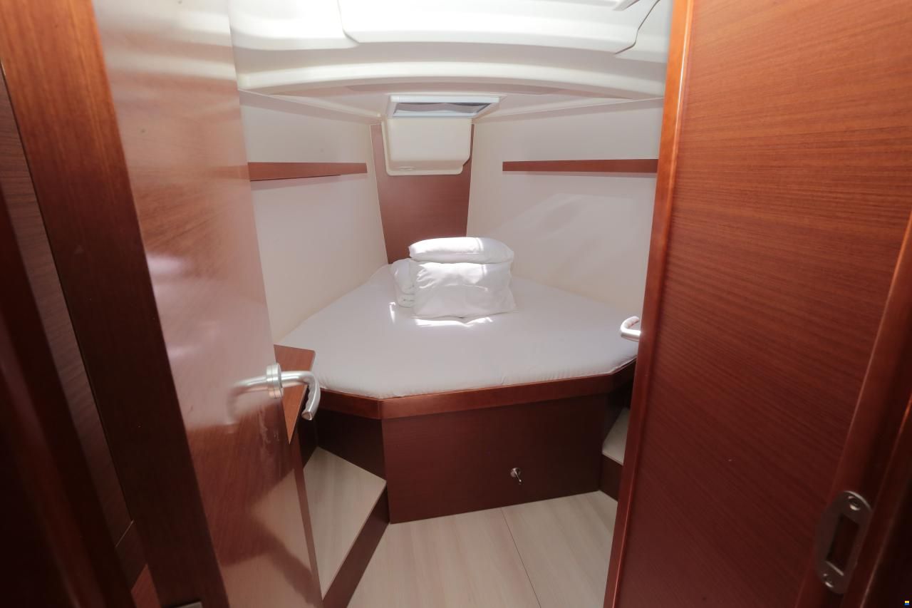 Hanse 418
