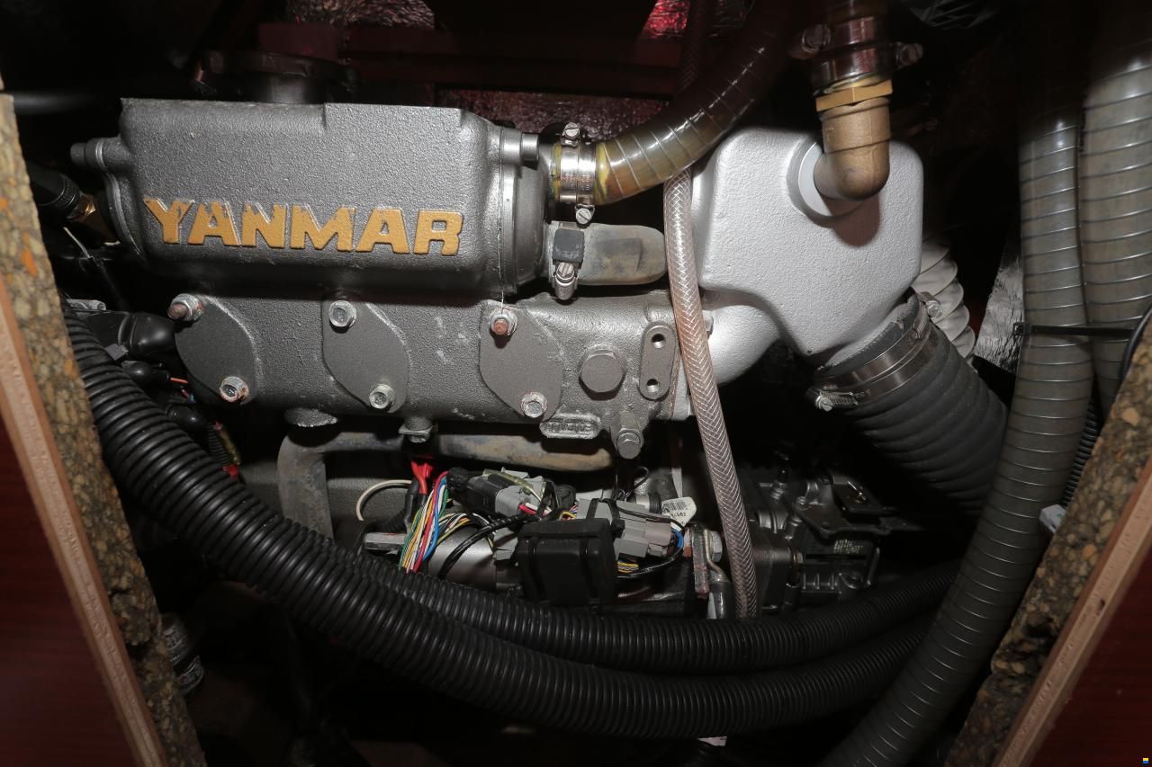 Hanse 418