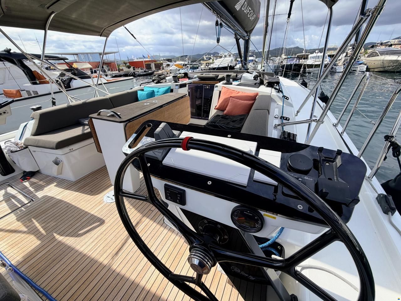 Dufour 41 Performance