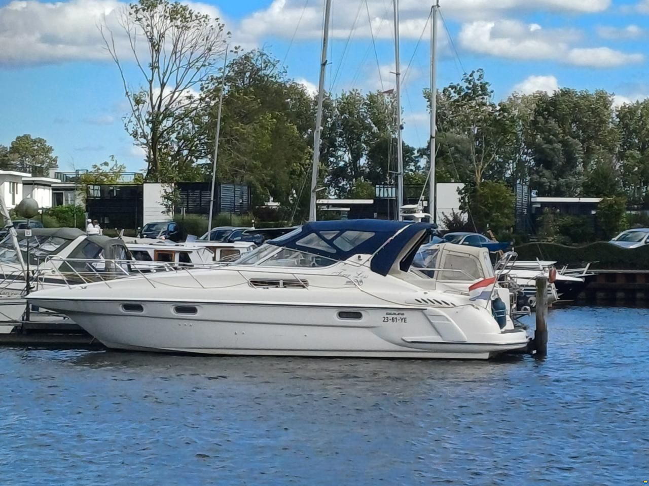 Sealine S360