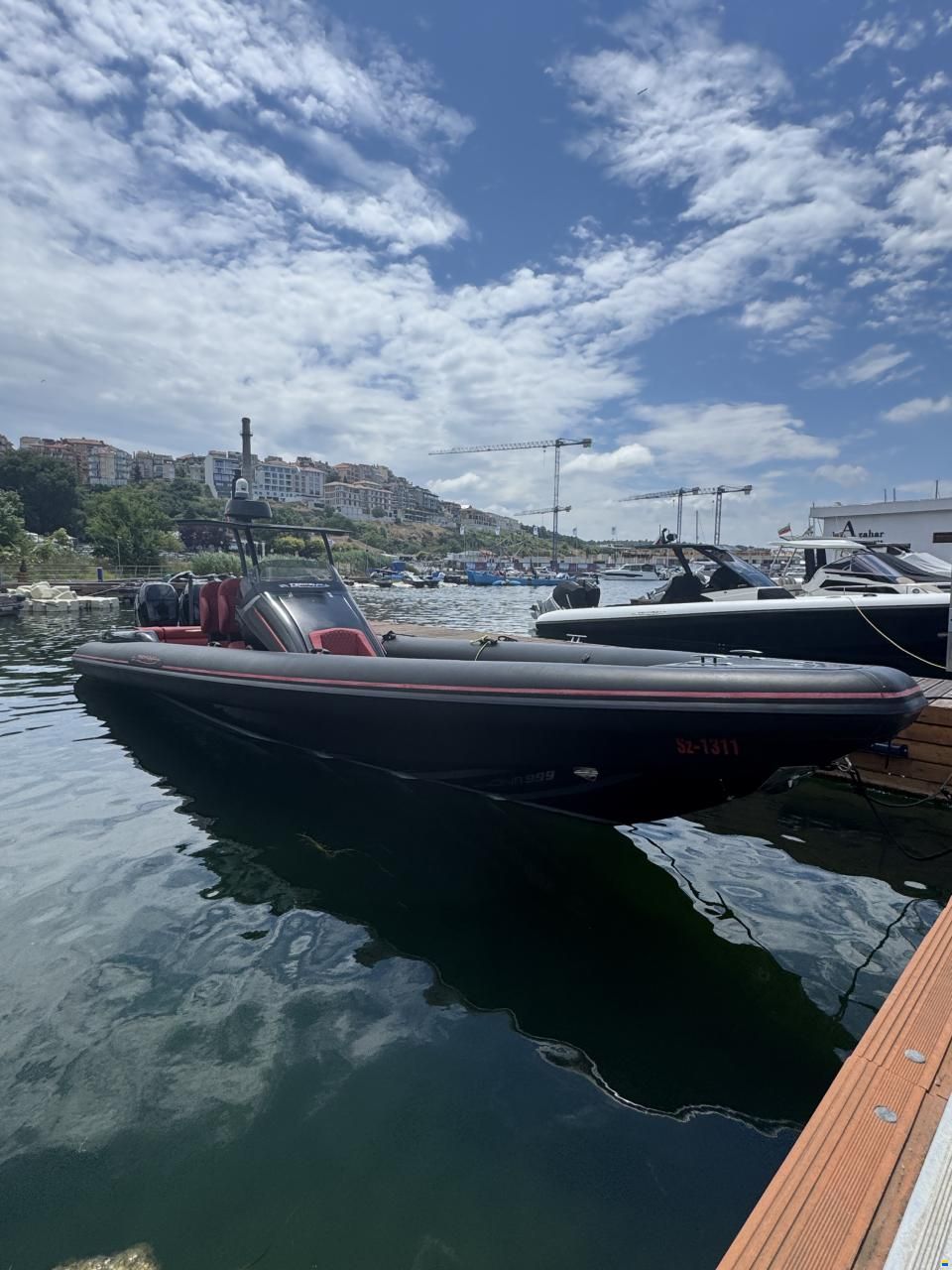 Technohull seaDNA 999