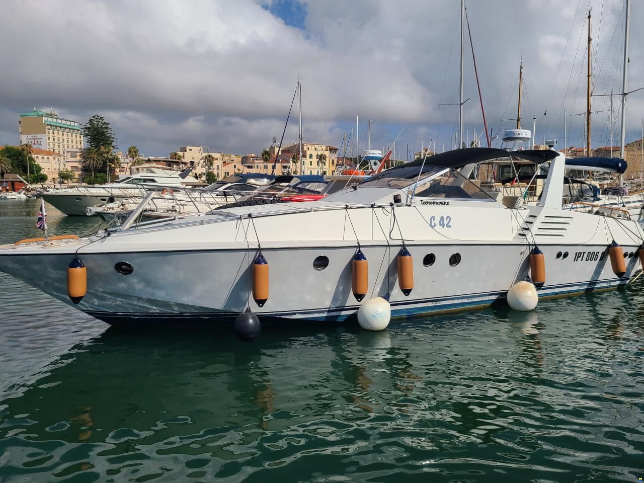 Tecnomarine C42