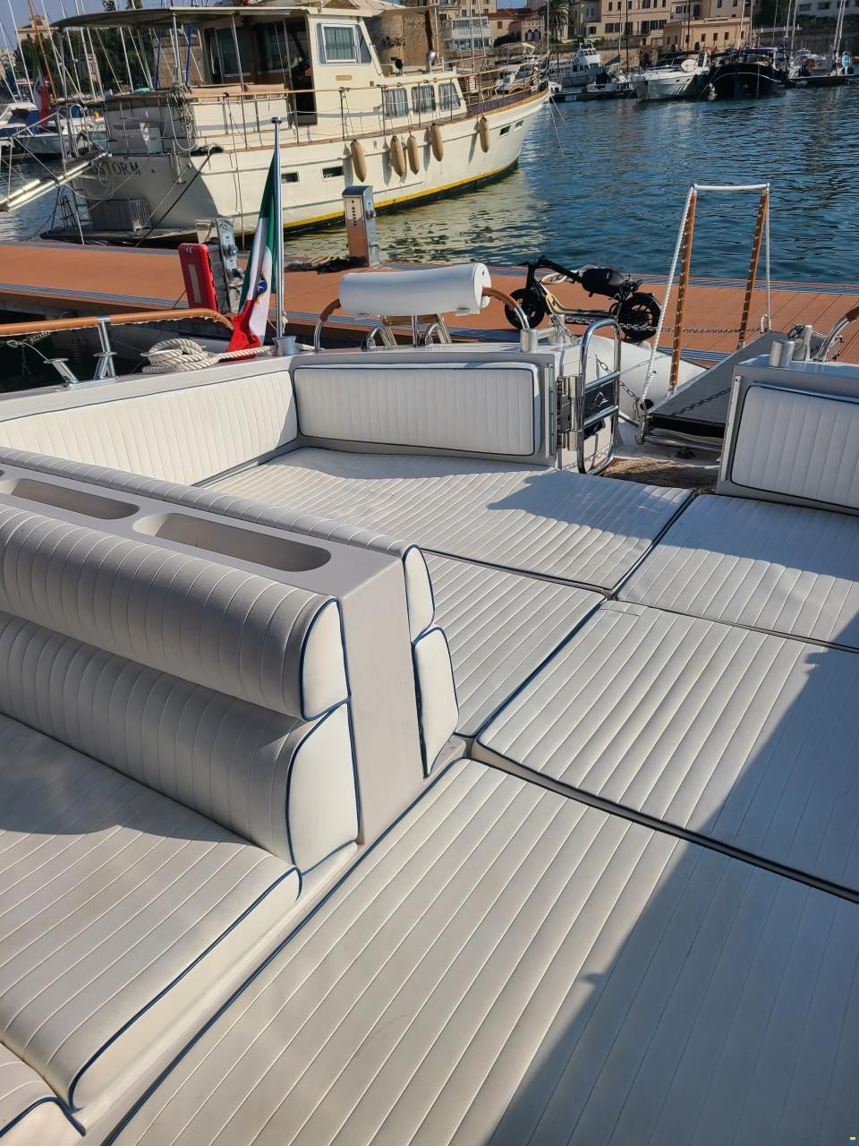 Tecnomarine C42