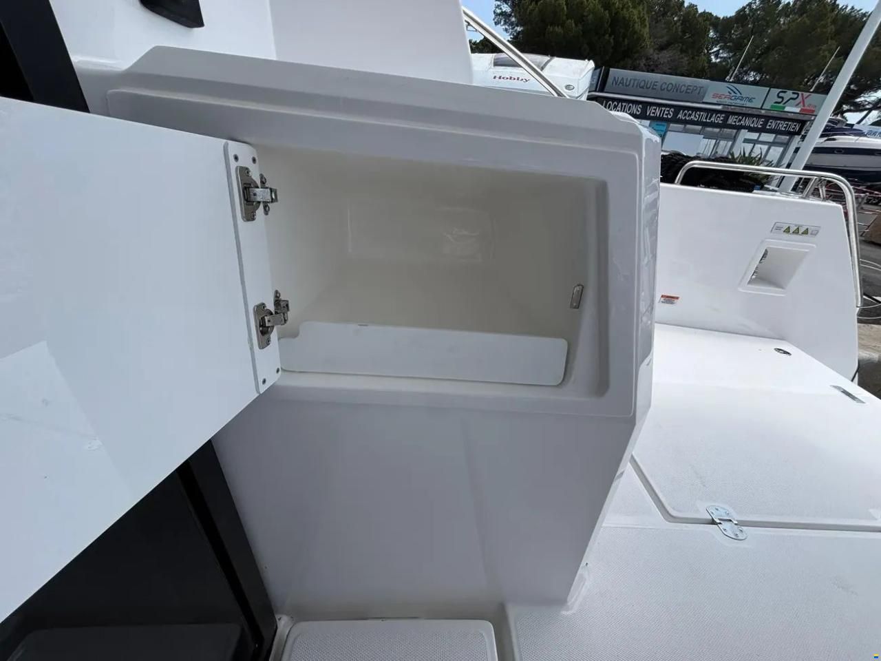 Leopard 40 Powercat