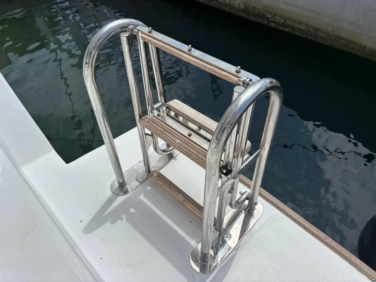 Leopard 40 Powercat
