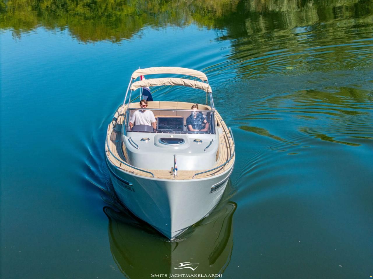 Antaris Seventy7 Cabin