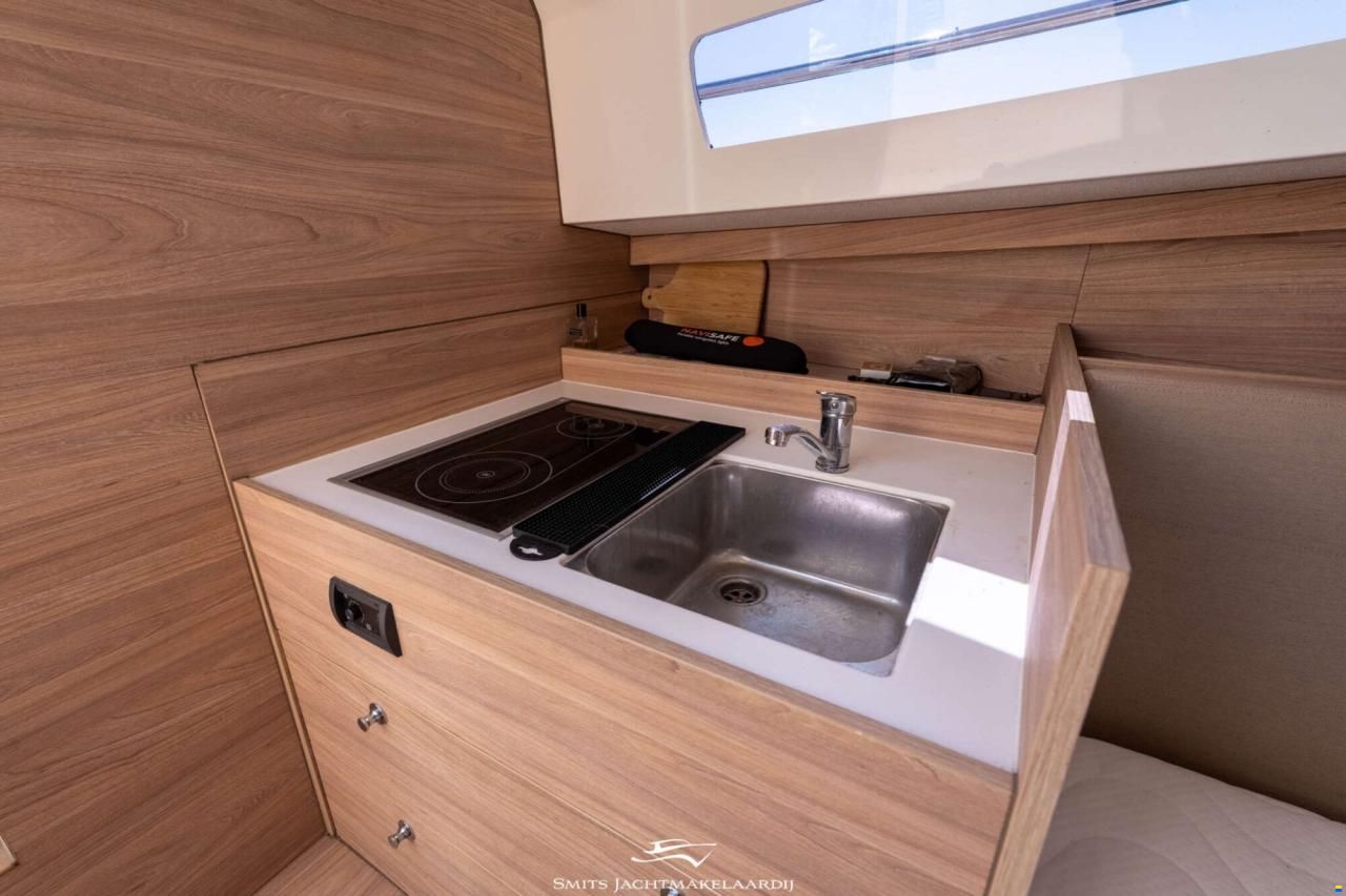 Antaris Seventy7 Cabin