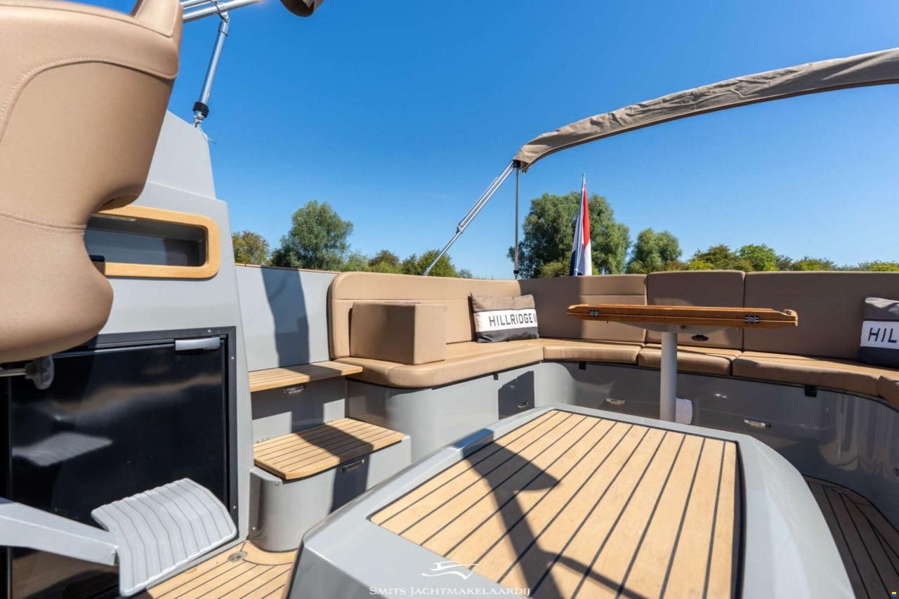 Antaris Seventy7 Cabin