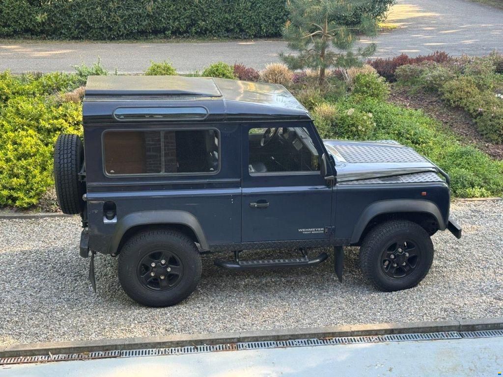 Land Rover Defender 90 2.0 benzine