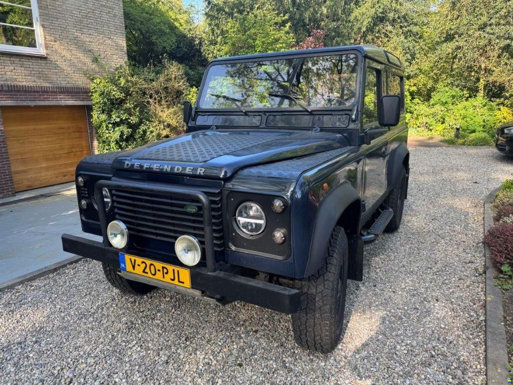 Land Rover Defender 90 2.0 benzine
