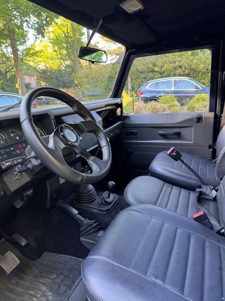 Land Rover Defender 90 2.0 benzine