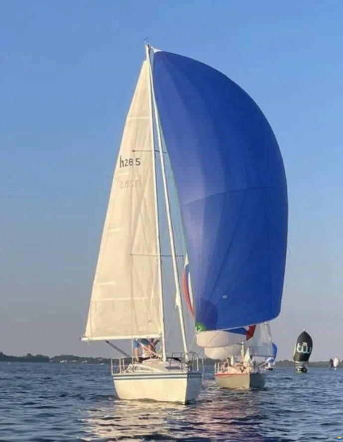 Hunter 28.5