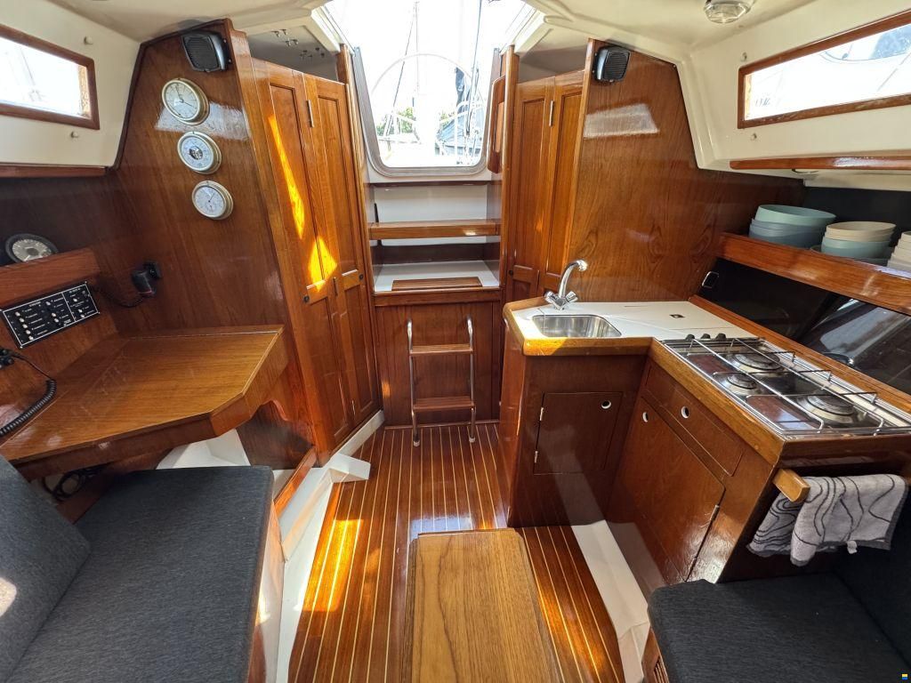 Hunter 28.5