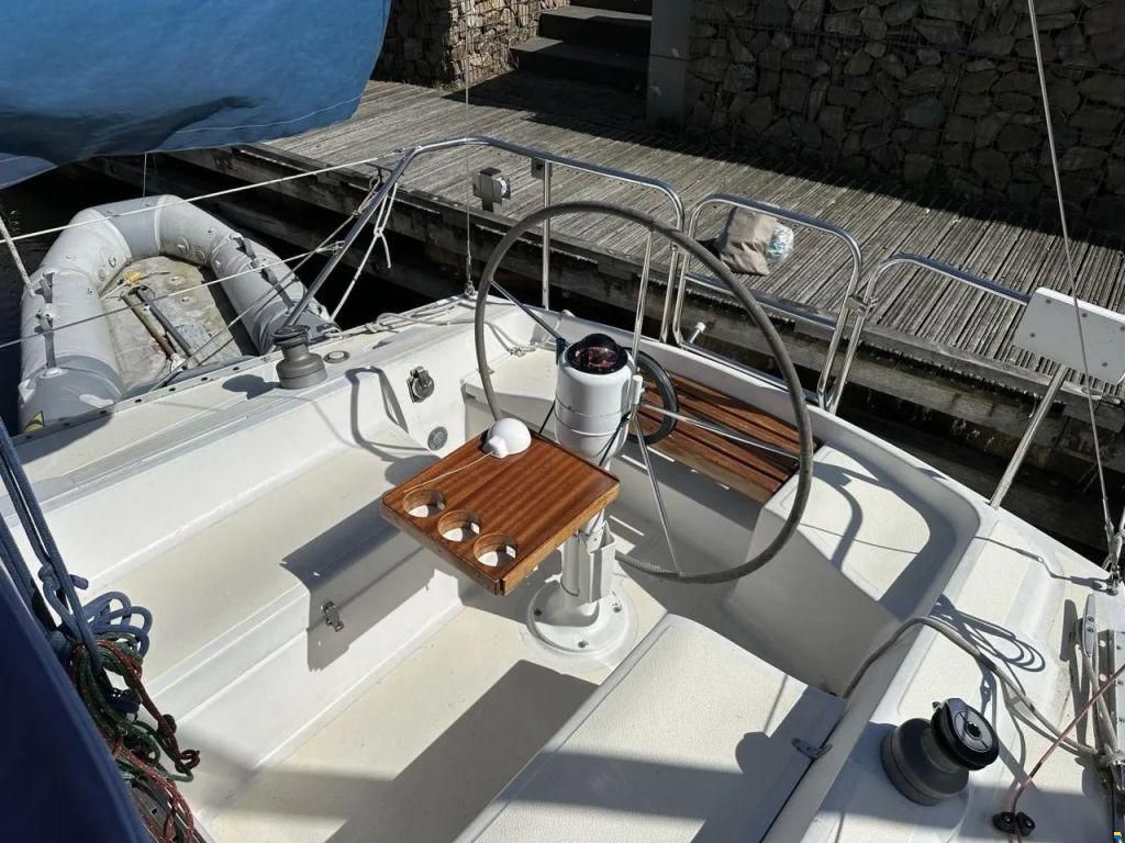 Hunter 28.5