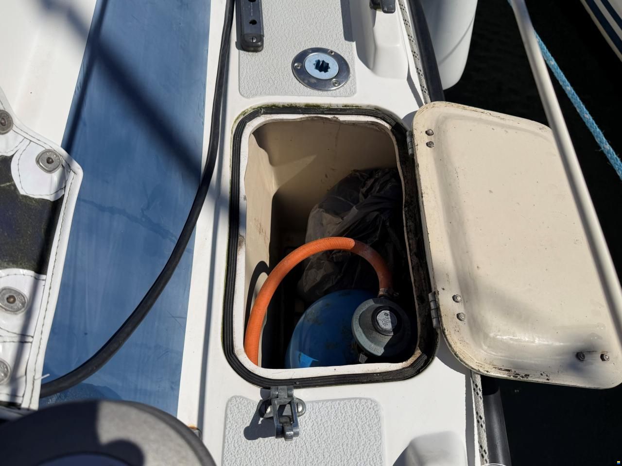 Nordship 32"
