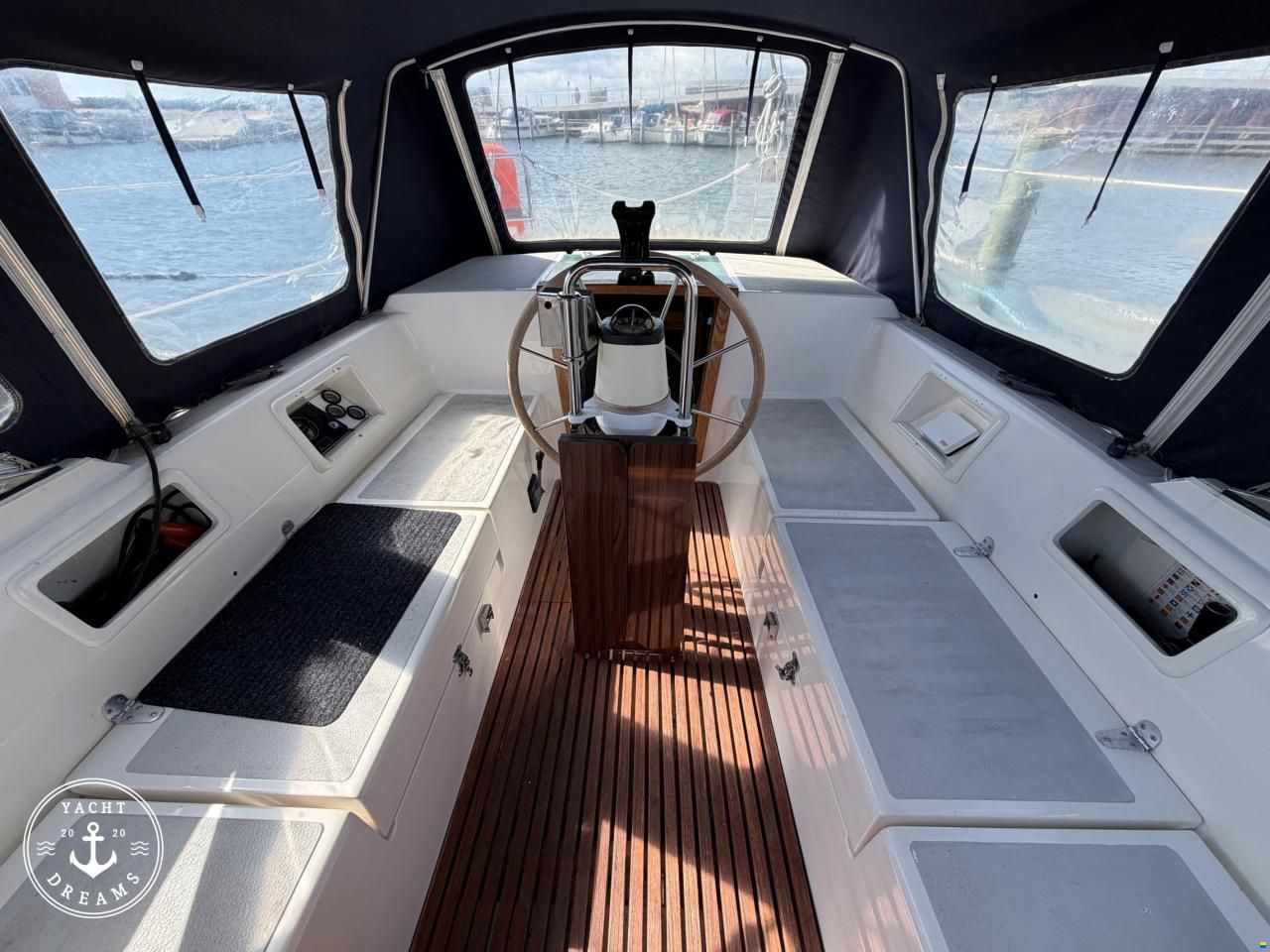 Nordship 32"