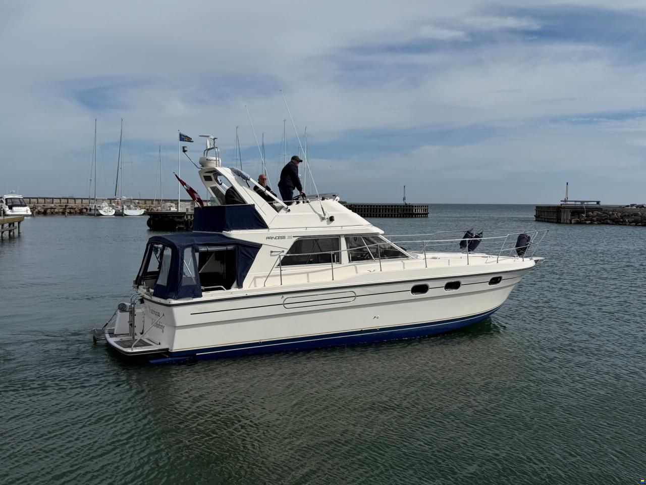 Princess 35