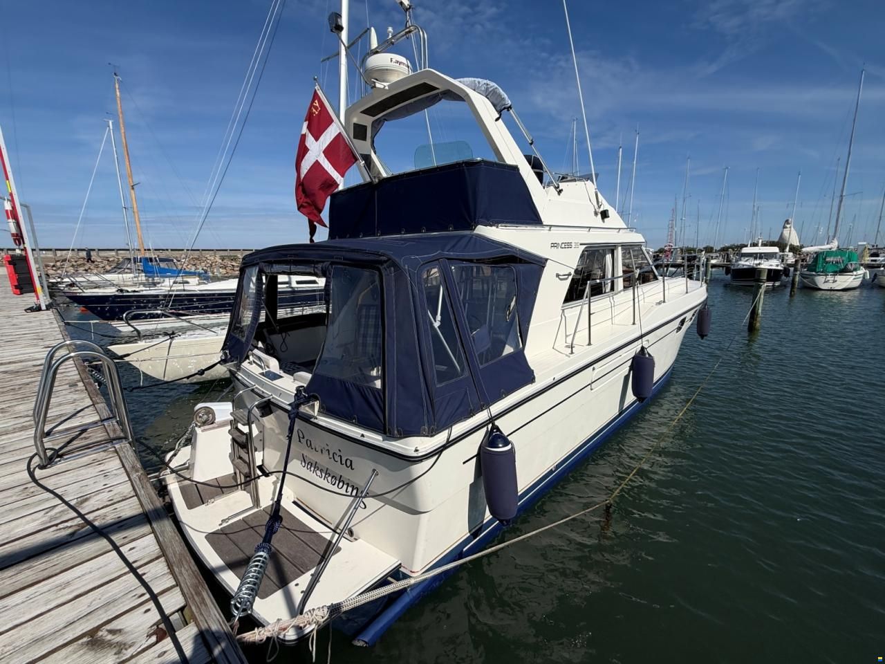 Princess 35