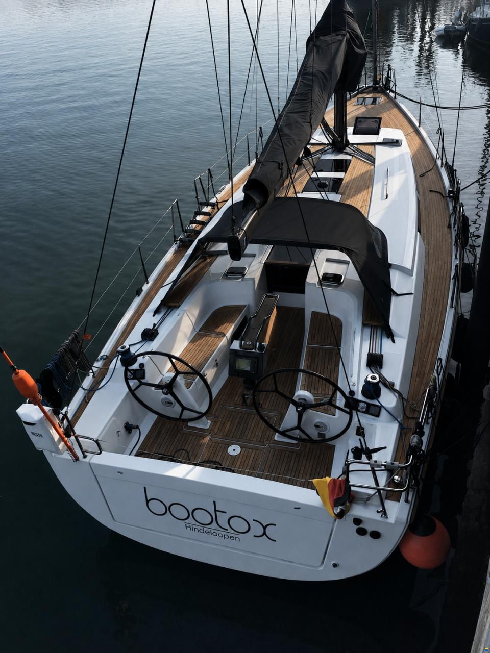 Hanse 445