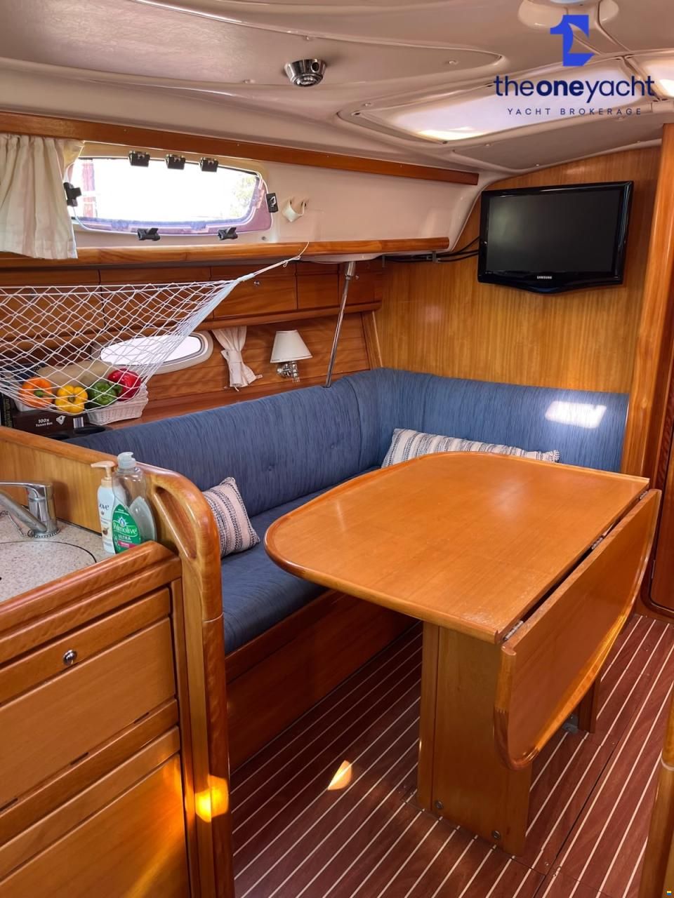 Bavaria 33 Cruiser
