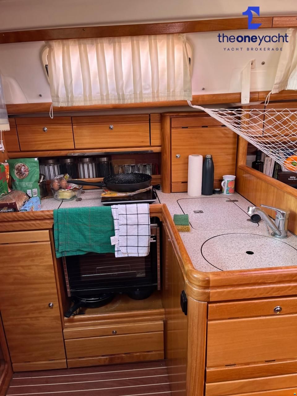 Bavaria 33 Cruiser