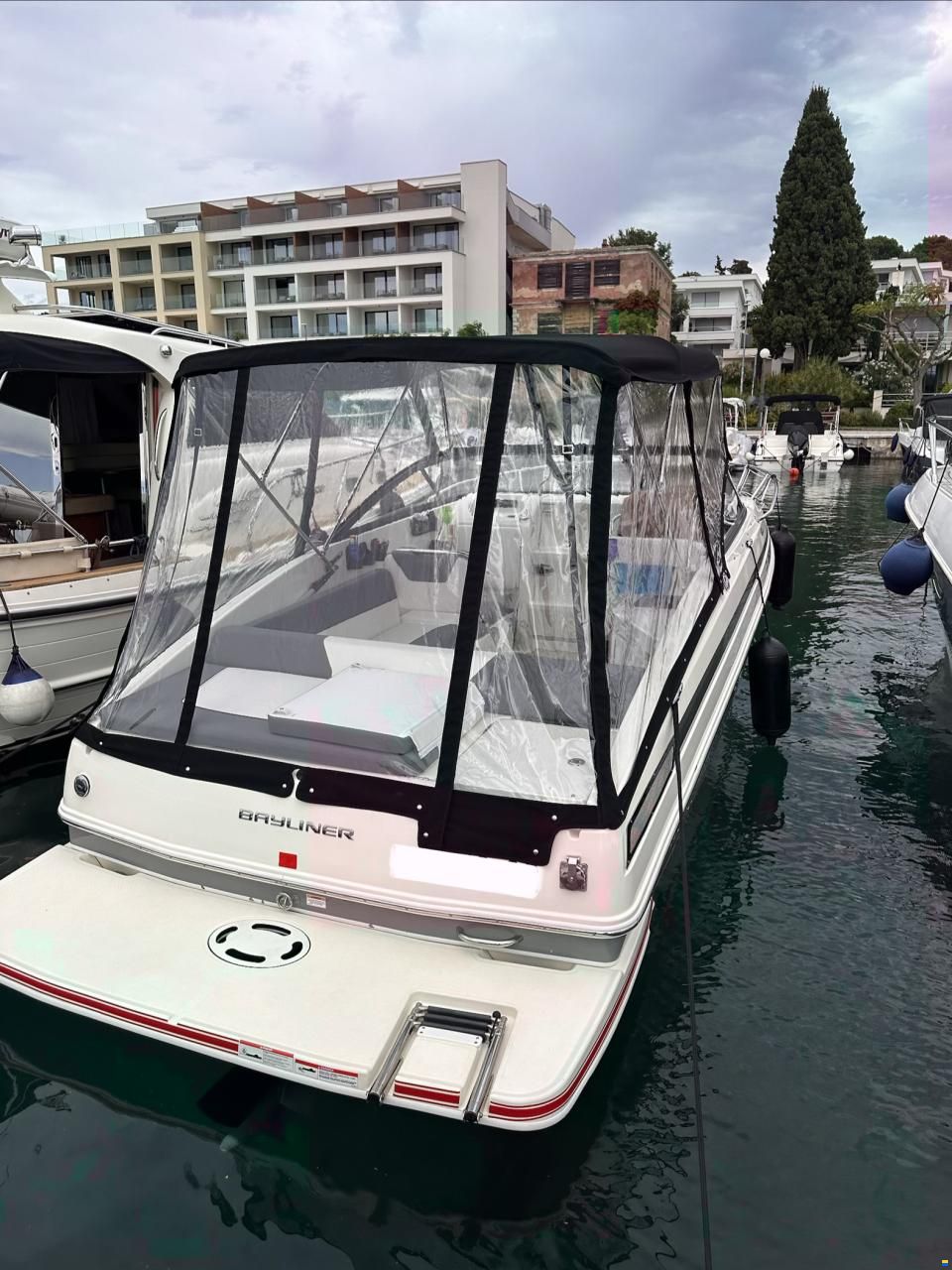Bayliner 742R Cuddy
