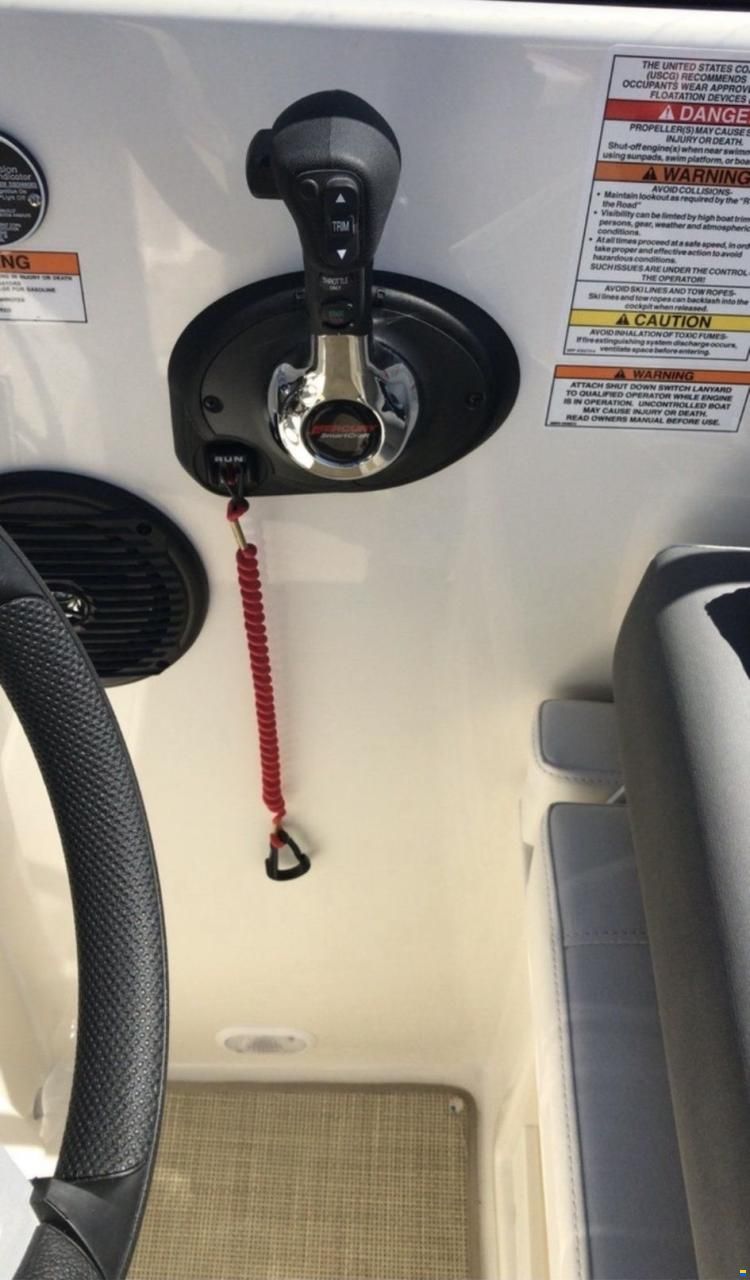 Bayliner 742R Cuddy