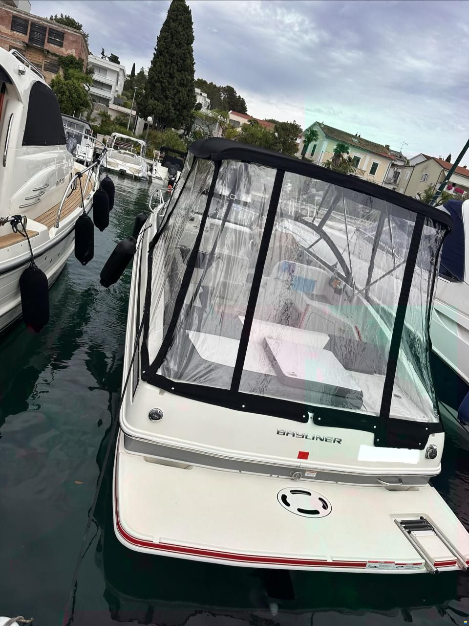 Bayliner 742R Cuddy