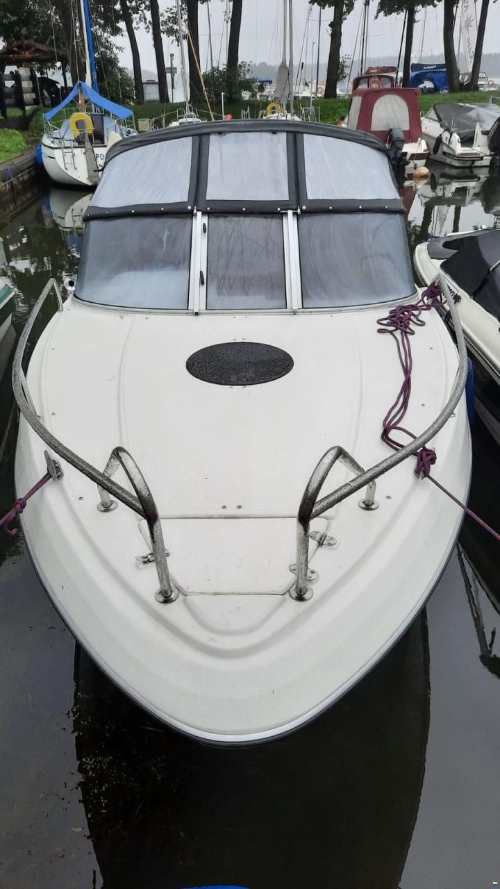 Ocean boat 670