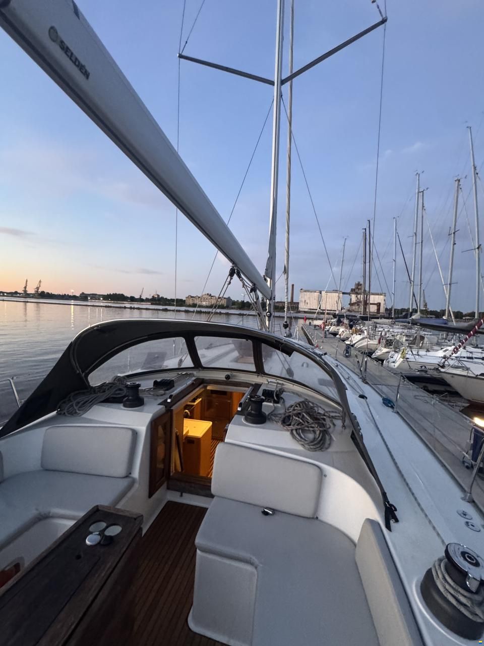 Bavaria Cruiser 51