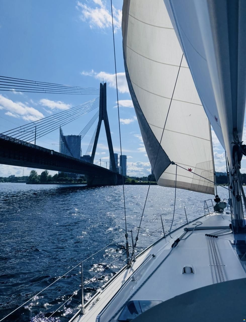 Bavaria Cruiser 51