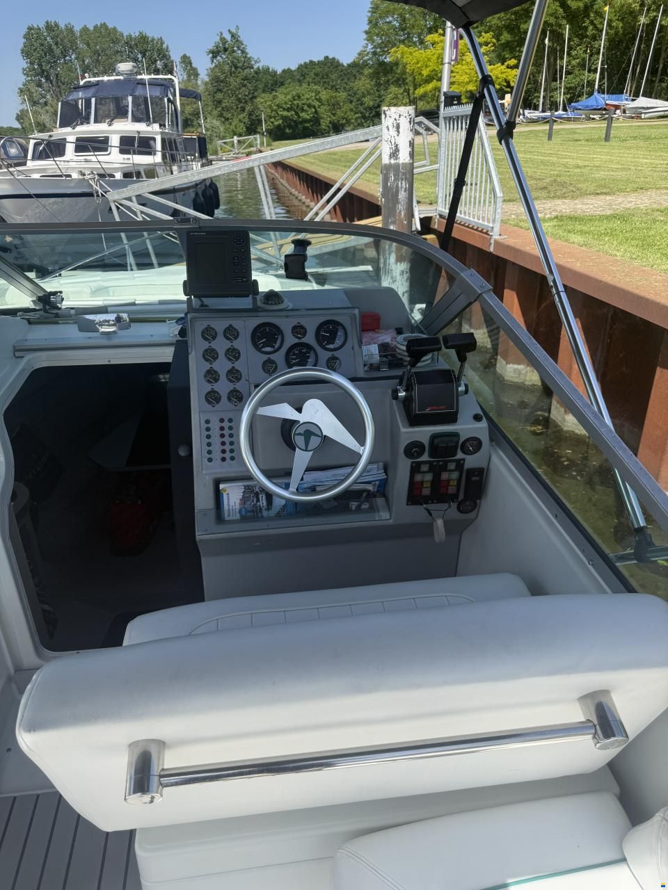 Jeanneau Yarding 27