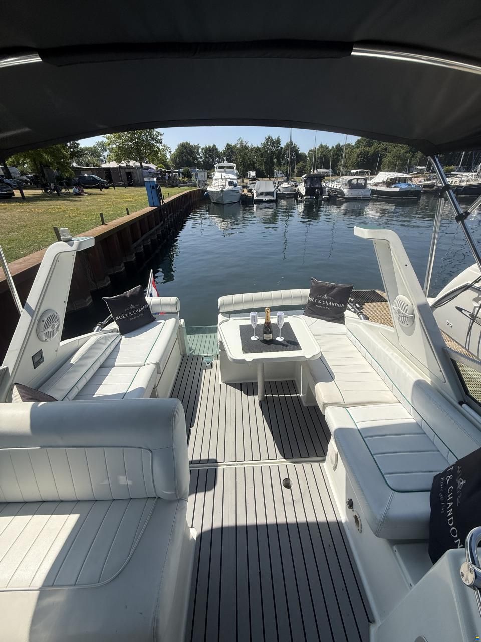 Jeanneau Yarding 27