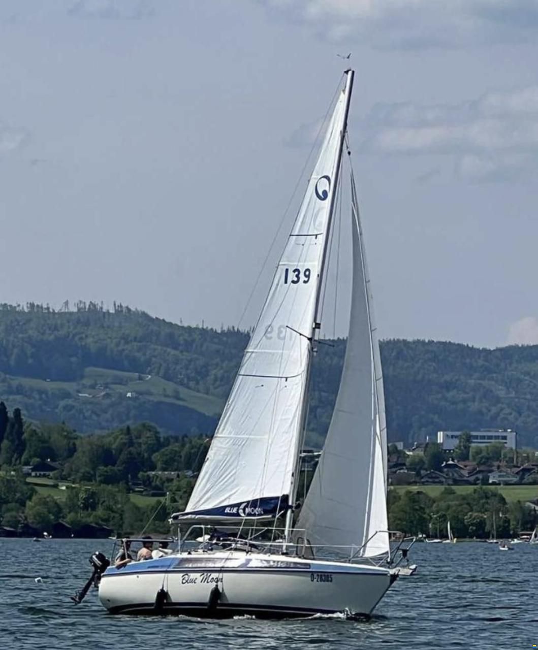 Bavaria 707