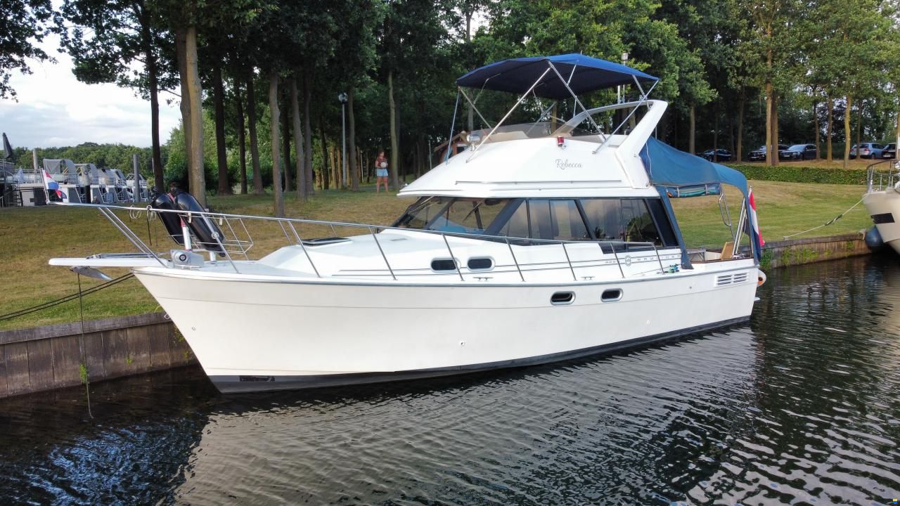 Bayliner 3288