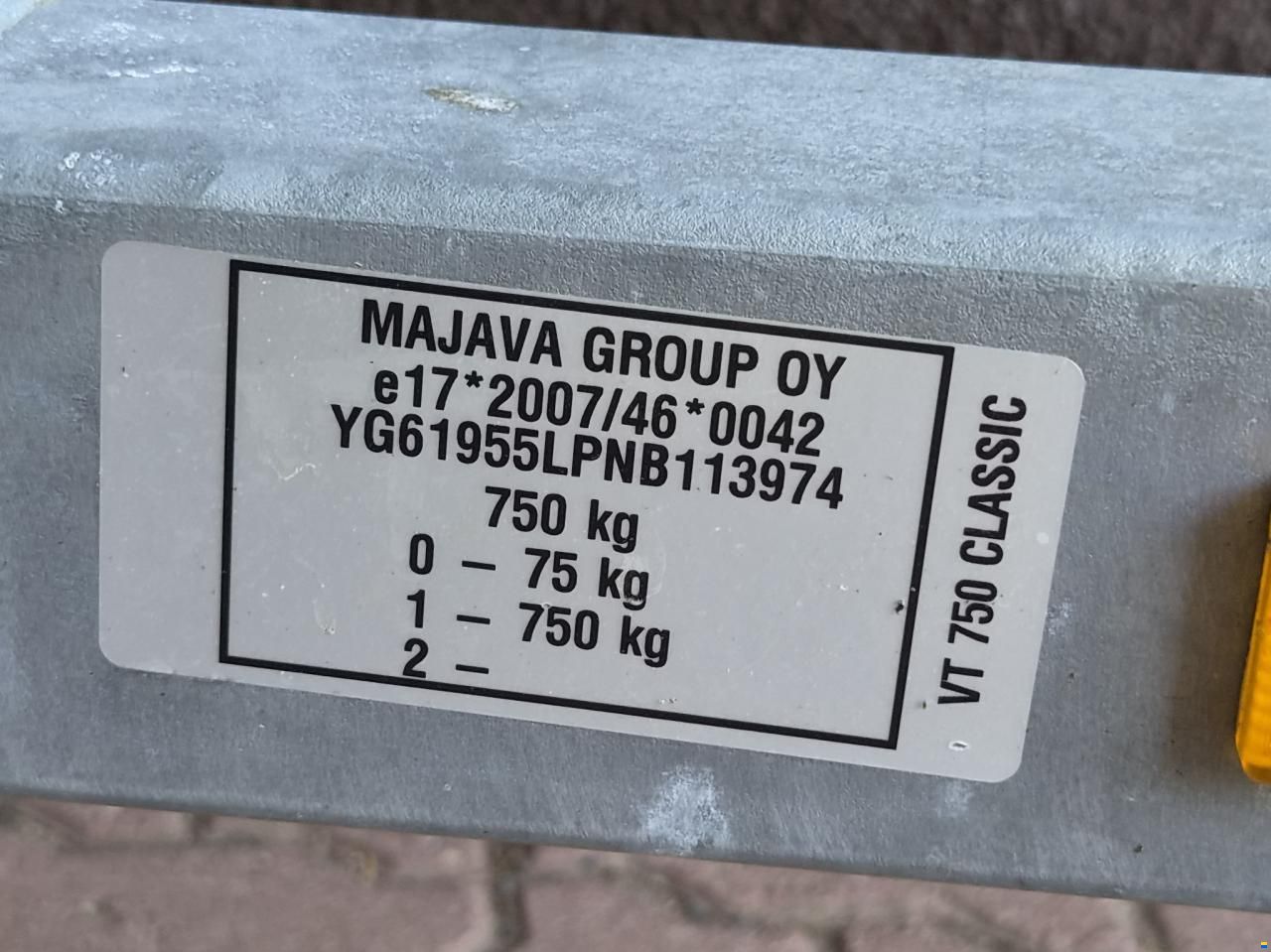 [Vieraile suurimmilla uusien ja k&auml;ytettyjen veneiden markkinoilla.]