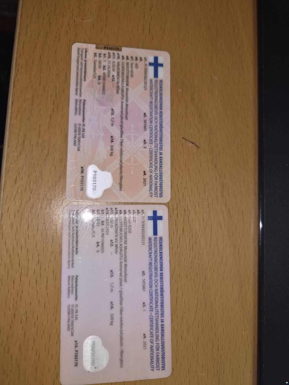 [Vieraile suurimmilla uusien ja k&auml;ytettyjen veneiden markkinoilla.]