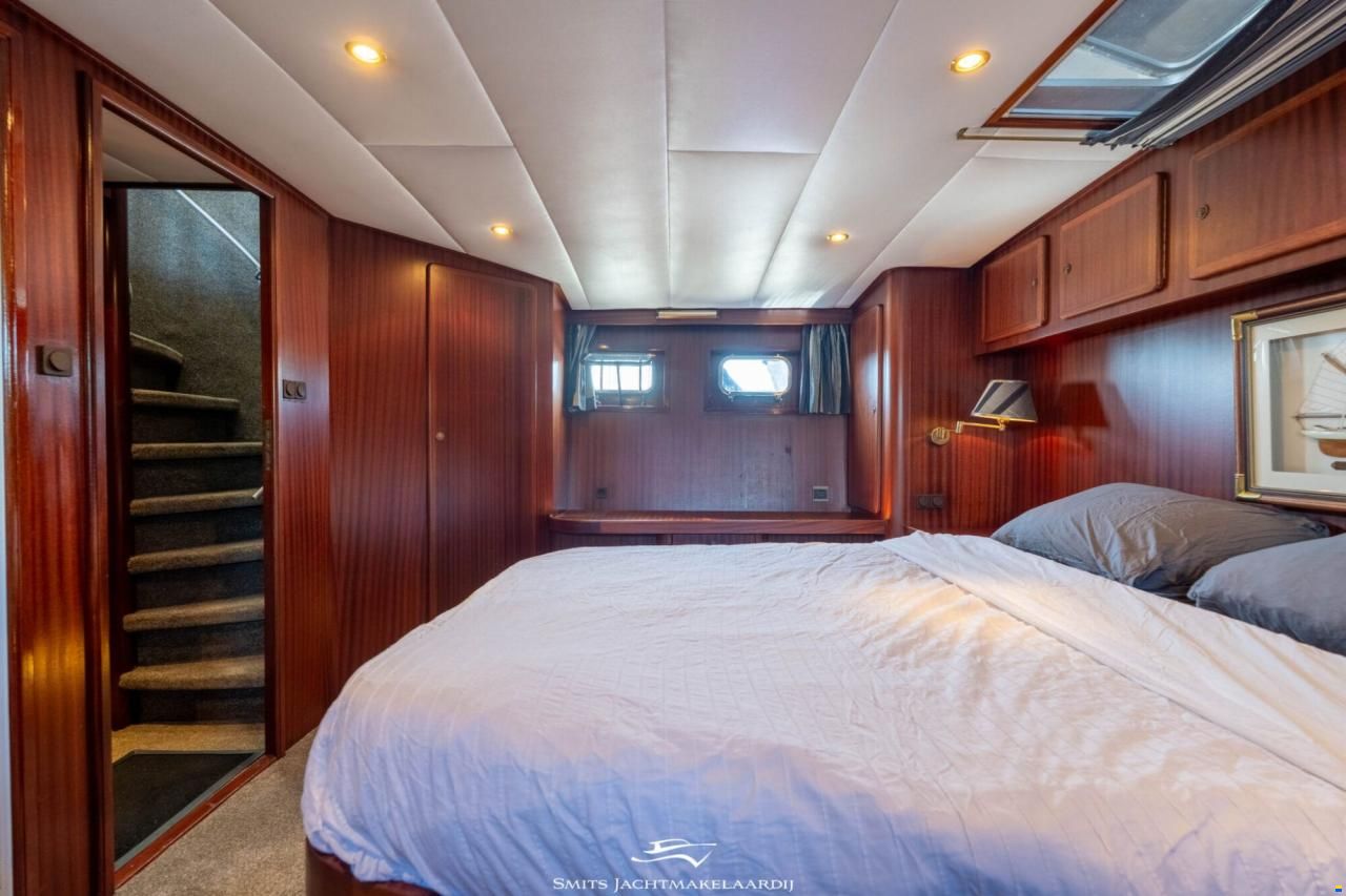 Van der Valk Valk Vitesse 54