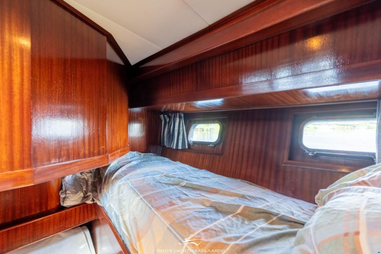 Van der Valk Valk Vitesse 54