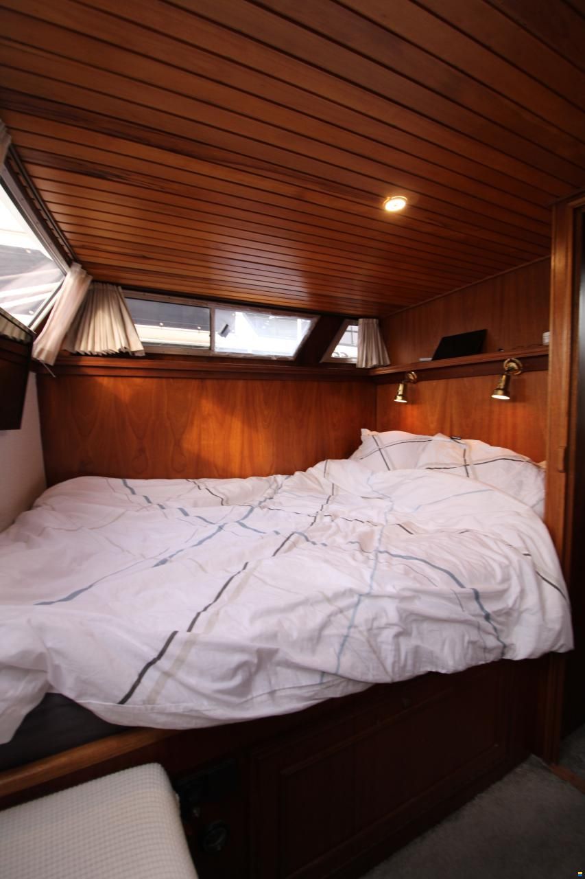 Condor Yachting 123 Fly AK