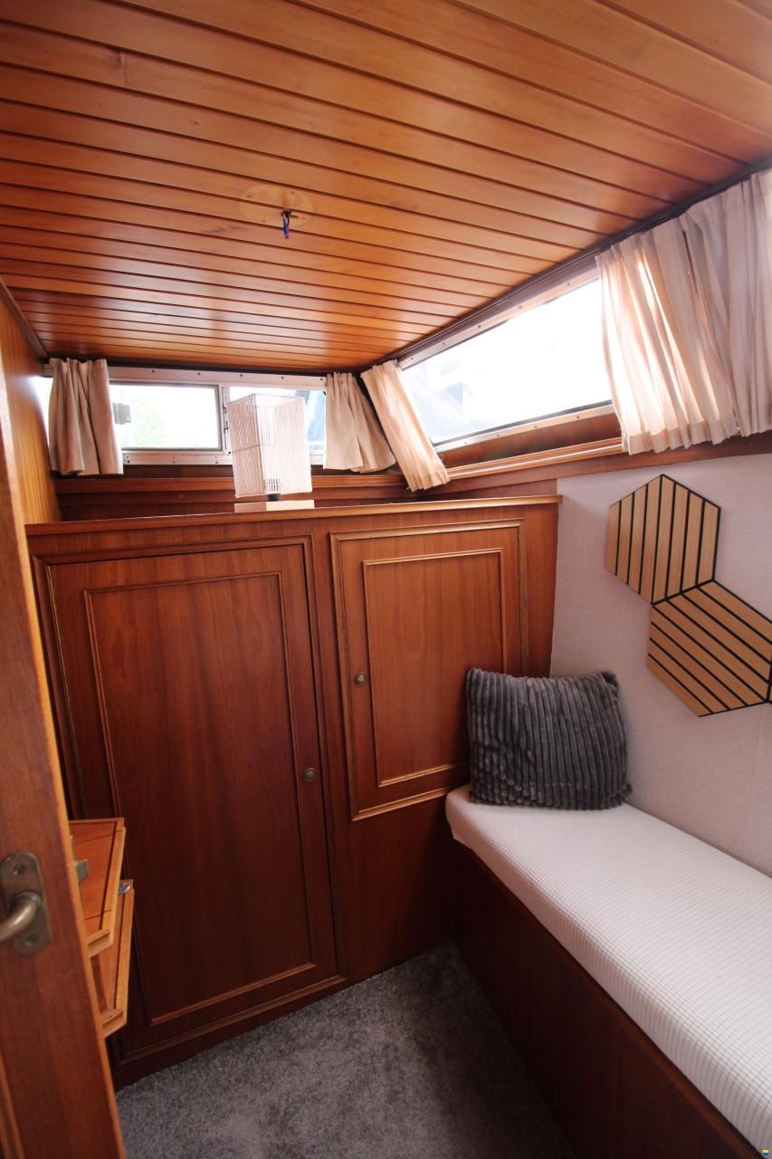 Condor Yachting 123 Fly AK