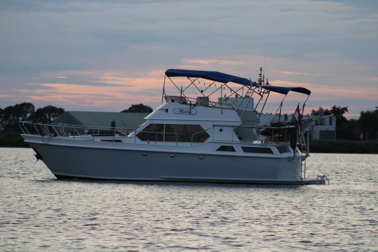 Condor Yachting 123 Fly AK