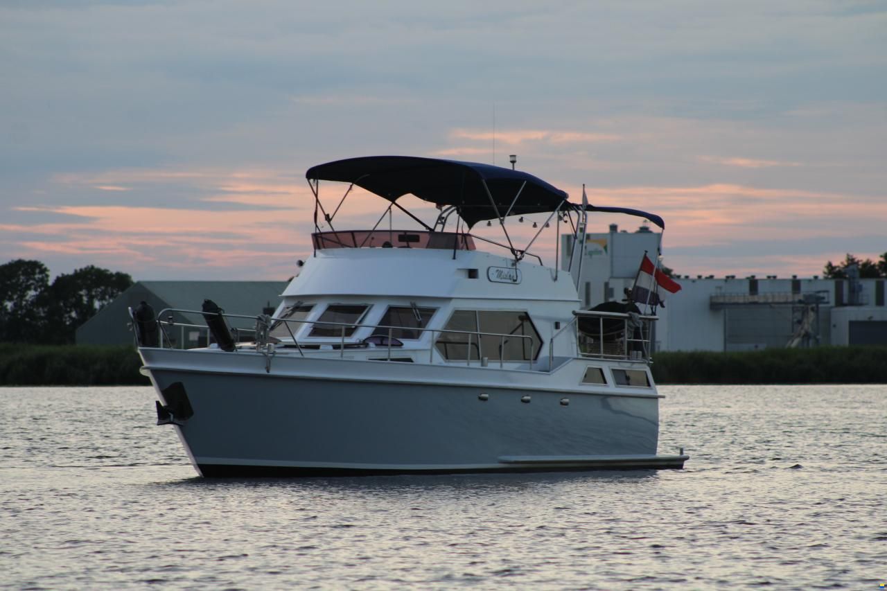 Condor Yachting 123 Fly AK