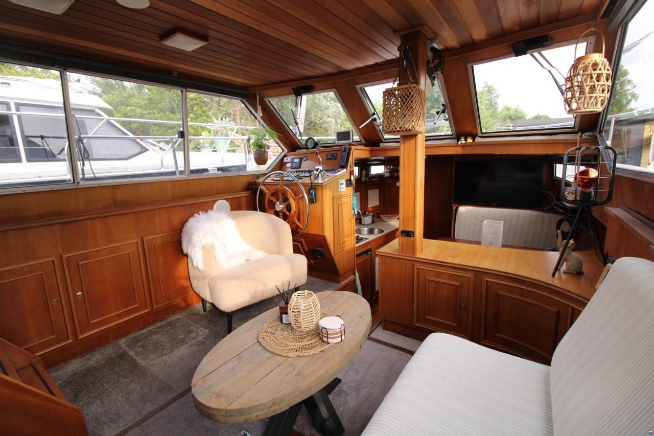 Condor Yachting 123 Fly AK