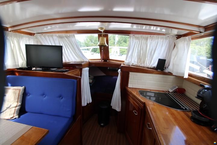 Vecht kruiser 9.50 OK