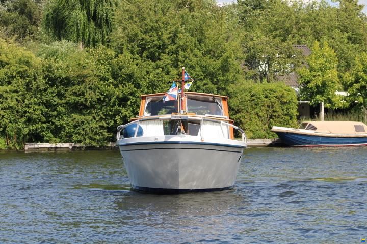 Vecht kruiser 9.50 OK